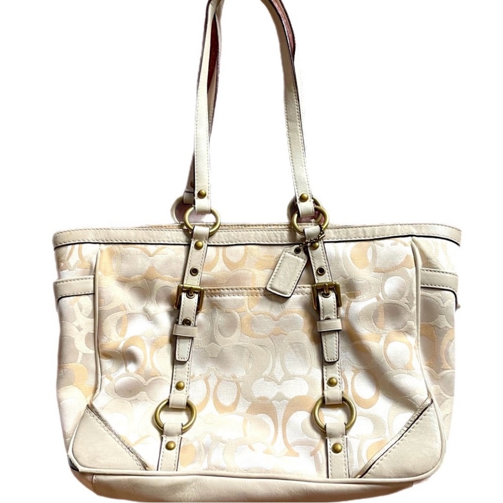 Coach purse - Picture 3 of 3